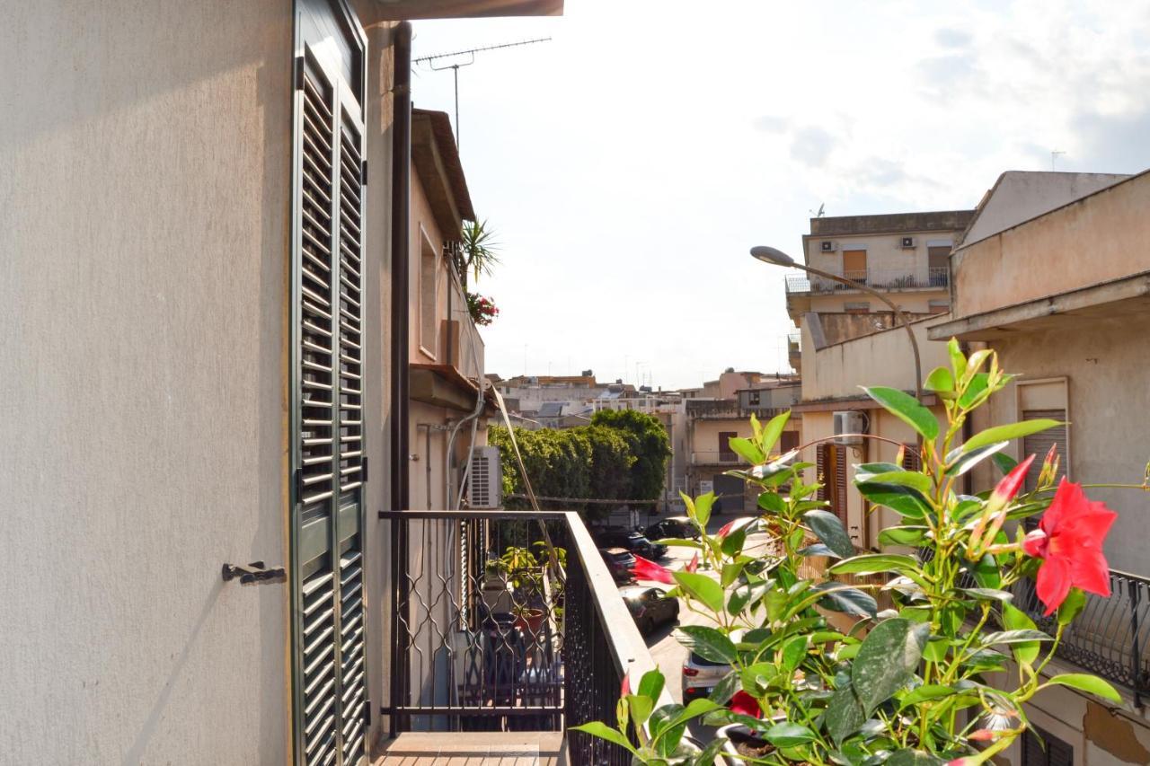 Quattroquarti Stradivari Home Noto Exterior photo